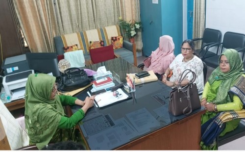 এবার চুয়াডাঙ্গা নার্সিং ইনস্টিটিউটের নানা অনিয়মের সরেজমিন তদন্ত করলো