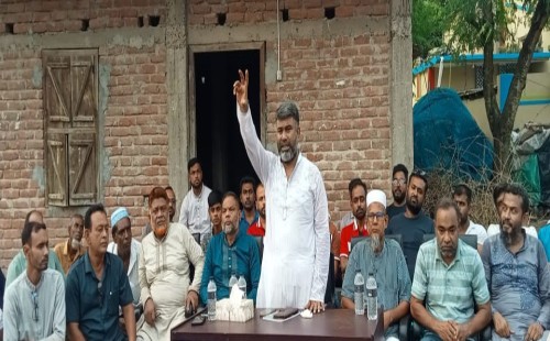 বিএনপি ও অঙ্গ সংগঠনের নেতাকর্মীদের সঙ্গে কুশল বিনিময় সভায় শরীফুজ্জামান