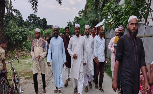 চুয়াডাঙ্গা সদরের বিভিন্ন গ্রামে অ্যাড. রাসেলের গণসংযোগ