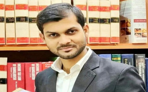 সুপ্রিম কোর্টের স্পেশাল পিপিহলেন গাংনীর অ্যাড. সাকিল আহমাদ