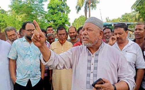 গাংনীতে সাবেক এমপি আমজাদ হোসেনের পথসভা অনুষ্ঠিত