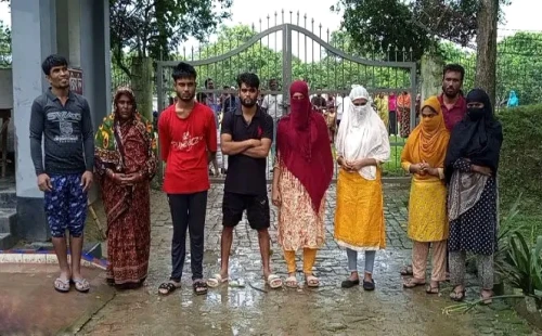 গাংনী সীমান্তে ১৮ জনকে বিএসএফের পুশইন