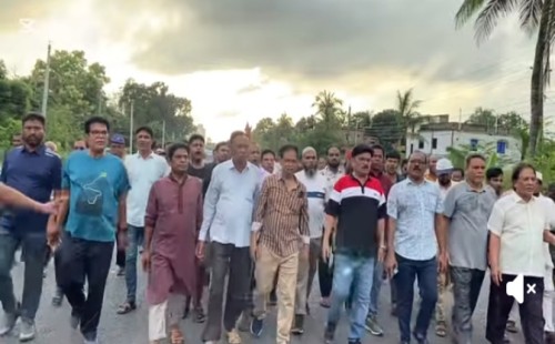 মেহেরপুর পৌরসভায় বিএনপির ৩১ দফা প্রচারে গণসংযোগ
