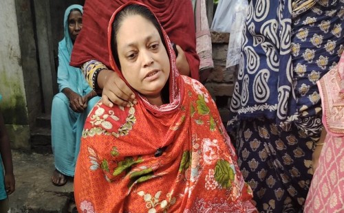 চুয়াডাঙ্গা পৌর শহরে গভীর রাতে দুই বাড়িতে সংঘবদ্ধ দুষ্কৃতিকারীদের হানা
