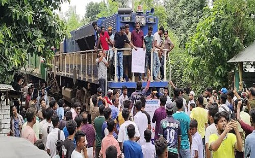 দীর্ঘদিনের আন্দোলনের পর দর্শনা-জীবননগরবাসীর মুখে হাসি