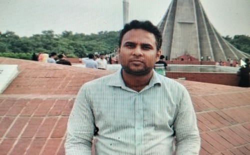 কালীগঞ্জে কৃষি কর্মকর্তার যোগসাজশে সার পাচার কেলেঙ্কারি!