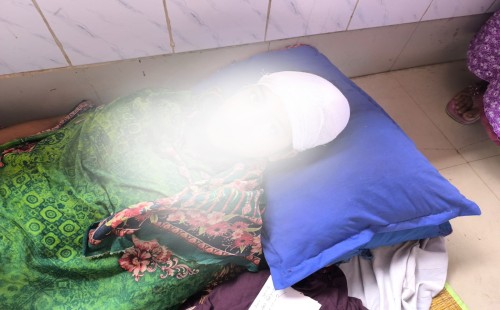 জীবননগরে পূর্বশত্রুতা জেরে কিশোরীকে কুপিয়ে জখম