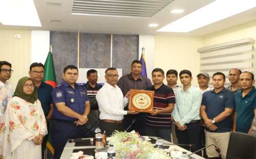 চুয়াডাঙ্গায় অতিরিক্ত পুলিশ সুপার কনক কুমার দাসের বিদায় সংবর্ধনা