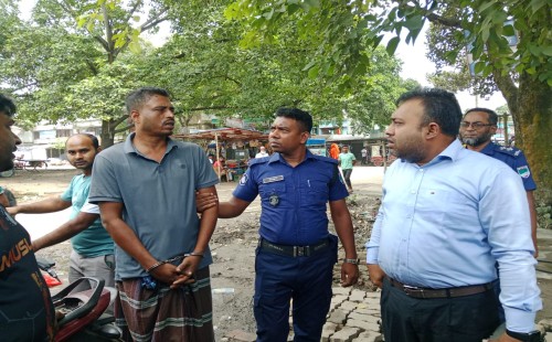 দামুড়হুদায় বাংলা মদ রাখায় মাদকসেবীর ৭ দিনের কারাদণ্ড