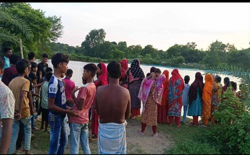 উথলীতে পুকুরে রহস্যময় প্রাণি!