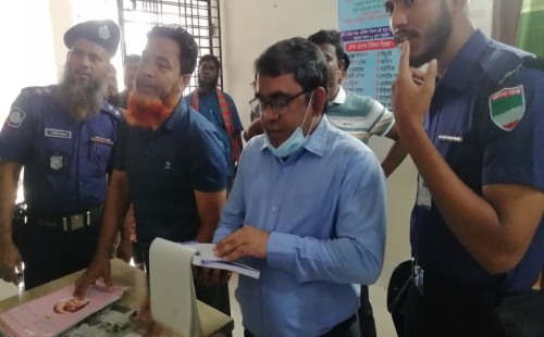 চুয়াডাঙ্গায় ২ প্রতিষ্ঠানকে ৭৫ হাজার টাকা জরিমানা
