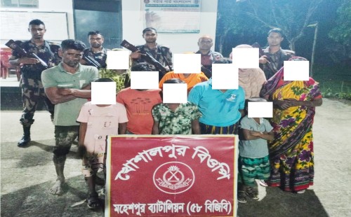 সীমান্তে মহেশপুর ৫৮ বিজিবির পৃথক অভিযান