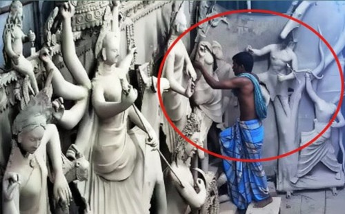 মন্দিরে ঢুকে ৬টি মুর্তি ভাঙার অভিযোগে মানসিক প্রতিবন্ধী বৃদ্ধ আটক