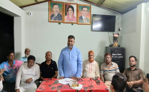 নিজস্ব স্বার্থের ঊর্ধ্বে দেশের স্বার্থকে অগ্রাধিকার দিতে