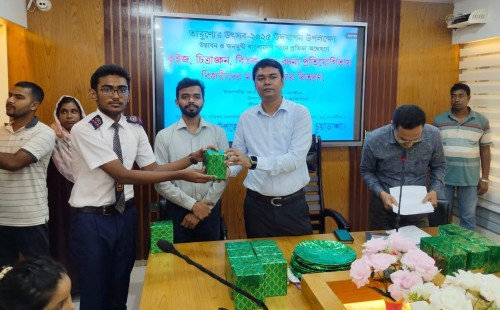 জীবননগরে কুইজ, বিতর্ক, রচনা ও চিত্রাঙ্কন প্রতিযোগিতার পুরস্কার বিতরণ