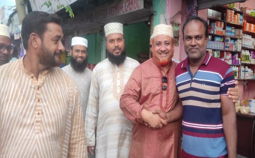 জীবননগরে গণসংযোগকালে জেলা আমির রুহুল আমিন
