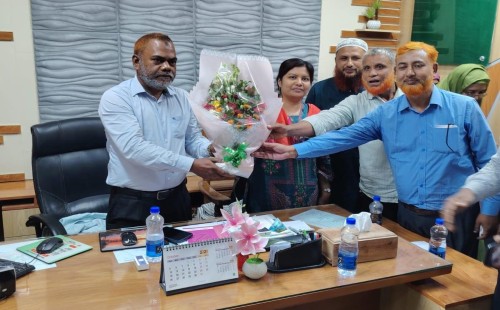 দামুড়হুদায় নতুন স্বাস্থ্য ও পরিবার পরিকল্পনা কর্মকর্তার যোগদান