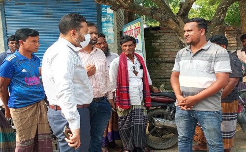 গাংনীতে কালোবাজারে পাচারের সময় সরকারি সার জব্দ