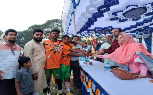 আন্দুলবাড়ীয়া স্কুল ফুটবলে জেলা চ্যাম্পিয়ন