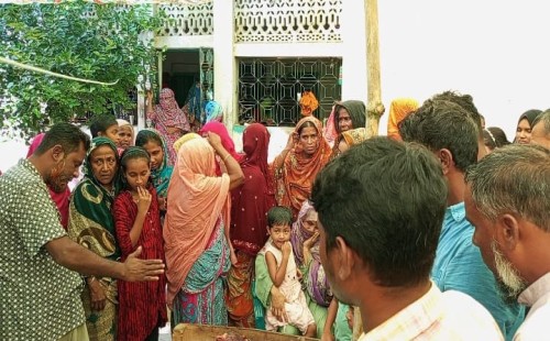 গাংনীতে ট্রাকচাপায় জমি পরিমাপ আমিন নিহত