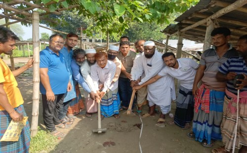 কৃষ্ণপুর সাপ্তাহিক হাটের অবকাঠামোগত উন্নয়নকাজের উদ্বোধন