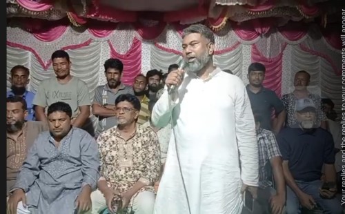 চুয়াডাঙ্গায় শ্রী শ্রী শ্যামাপূজার অনুষ্ঠানে বিএনপি নেতা শরীফুজ্জামান শরীফ