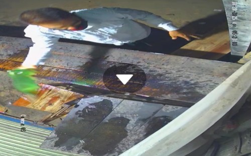 কার্পাসডাঙ্গায় পেট্রোল দিয়ে আগুন ধরানোর চেষ্টা