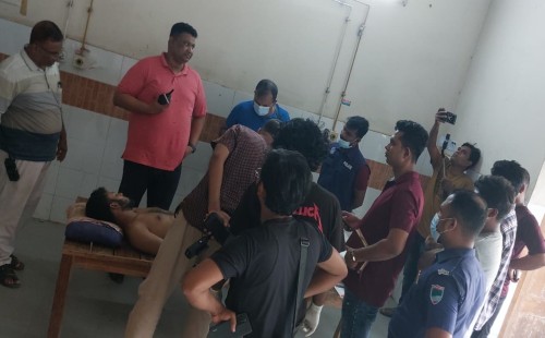 চুয়াডাঙ্গায় ‘হ্যাচ প্যাচ’-এ যুবকের রহস্যজনক মৃত্যু, হাতে ব্লেডের দাগ