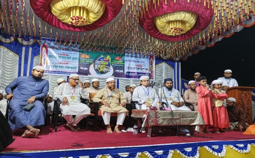আন্দুলবাড়ীয়ায় তাফসিরুল কোরআন মাহফিল