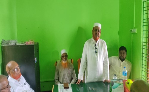 জীবননগরে মুক্তিযোদ্ধাদের সঙ্গে মতবিনিময়কালে রুহুল আমিন