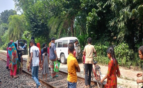 সাড়ে ৫ মাস পর কবর থেকে লাশ উত্তোলন