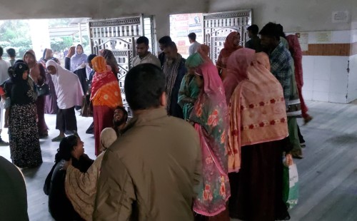 চুয়াডাঙ্গায় অসুস্থ দাদিকে দেখতে যাওয়ার পথে দুর্ঘটনা