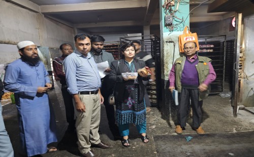 জীবননগরে নানা অভিযোগে ভ্রাম্যমাণ আদালত পরিচালনা