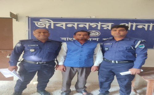 জীবননগরে মদ খেয়ে মাতলামি, একজন আটক