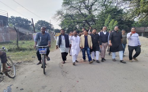 কেরুজ শ্রমিক ইউনিয়ন নির্বাচনের দাবিতে বিক্ষোভ