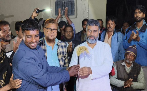 নাগদাহ ইউনিয়নে ধানের শীষের প্রচারণা, টানা গণসংযোগে শরীফুজ্জামান