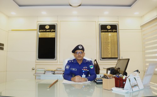 চুয়াডাঙ্গার নবাগত পুলিশ সুপার মোহাম্মদ মনিরুল ইসলামের যোগদান