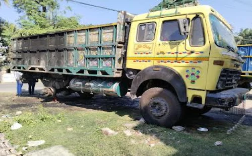 ১৯ দিনেও ট্রাকে অগ্নিসংযোগের আসামি গ্রেপ্তার হয়নি