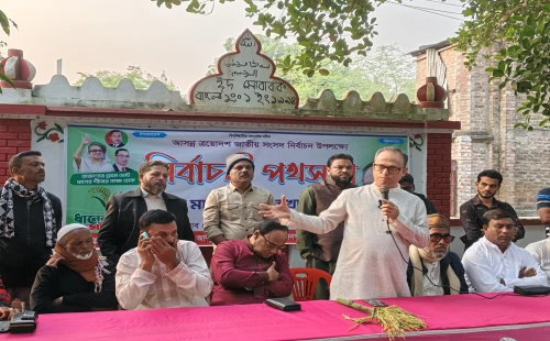 জীবননগরের আন্দুলবাড়ীয় পথসভায় বিএনপি প্রার্থী মাহমুদ হাসান খান বাবু