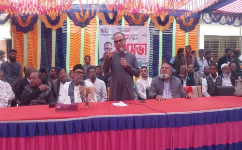 গড়াইটুপি ইউনিয়নে পথসভায় বিএনপির প্রার্থী মাহমুদ হাসান খান বাবু