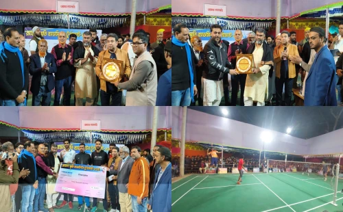 হাড্ডাহাড্ডি ফাইনালে চ্যাম্পিয়ন চুয়াডাঙ্গা ব্যাডমিন্টন একাডেমি