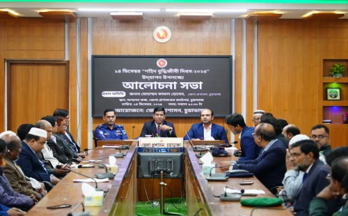 শহিদ বুদ্ধিজীবী দিবসে চুয়াডাঙ্গায় পুষ্পস্তবক অর্পন, আলোচনা ও মোমবাতি প্রজ্বলন