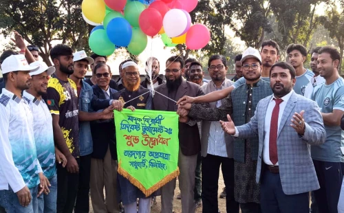ঝিনাইদহে ক্রিকেট টুর্নামেন্টের উদ্বোধন