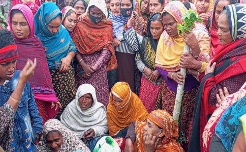 গাংনীতে সীমান্তবর্তী মাঠ থেকে যুবকের মরদেহ উদ্ধার