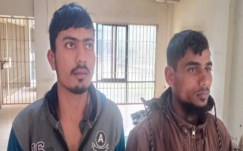 দামুড়হুদায় দুই ‘ছাগল চোর’ আটক