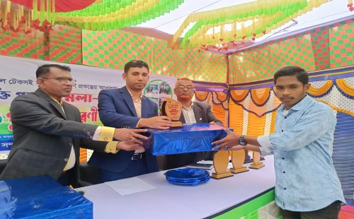 জীবননগরে কৃষি প্রযুক্তি প্রদর্শন মেলার সমাপনী