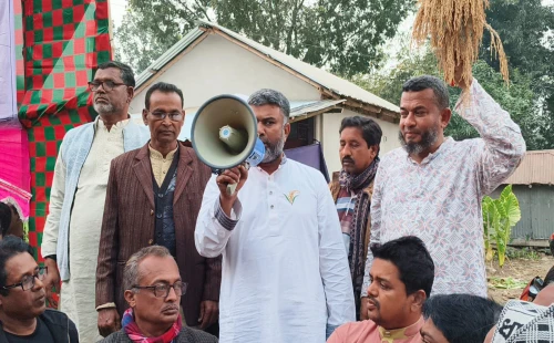 আলমডাঙ্গার বিভিন্ন স্থানে বিএনপির প্রার্থী শরীফুজ্জামানের গণসংযোগ ও পথসভা