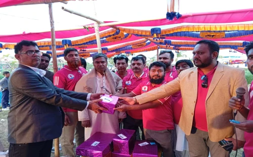 আনন্দ উচ্ছ্বাসে জীবননগর প্রেসক্লাবের বার্ষিক বনভোজন