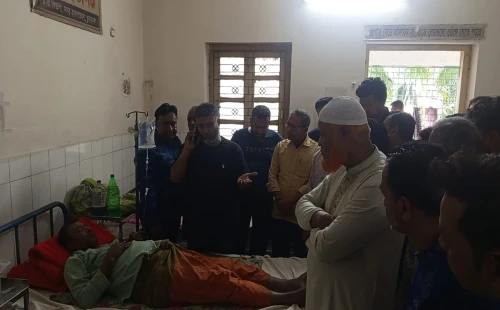 চুয়াডাঙ্গায় মসজিদের ভেতর বিএনপি নেতার ওপর জামায়াতের হামলা