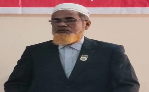 চাবরি শেষেও চেয়ার ছাড়ছেন না অধ্যক্ষ